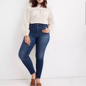 Madewell High-Rise Dark Blue Skinny Jeans - Women size 31